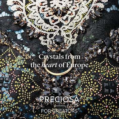 Preciosa® MAXIMA Crystal Fancy Stones Y-PRC-FG15-40010-1