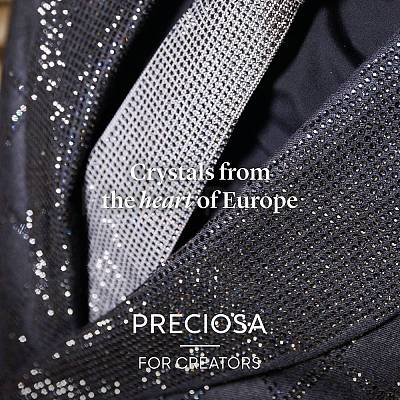 Preciosa® MAXIMA Crystal No Hotfix Flatback Stones Y-PRC-NSS16-00030-234-1