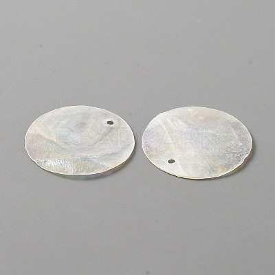 Natural Capiz Shell Pendants BSHE-WH0004-10A-1