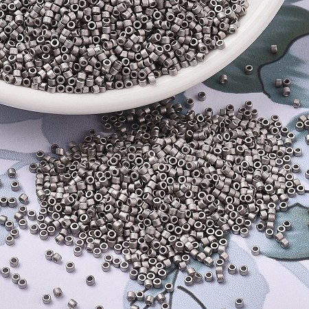 MIYUKI Delica Beads X-SEED-J020-DB0338-1