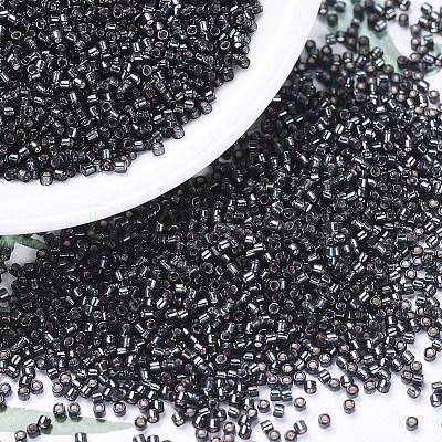 MIYUKI Delica Beads X-SEED-J020-DB0606-1