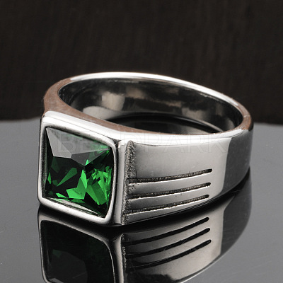 Fashionable 304 Stainless Steel Cubic Zirconia Finger Rings for Men FS-WGE7444-10-1