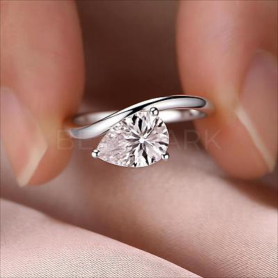 Brass Pave Single Cubic Zirconia Finger Rings for Women ZK8046-6-1