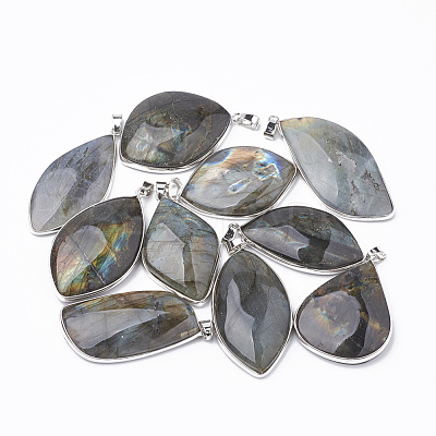 Natural Labradorite Pendants G-T104-14-1