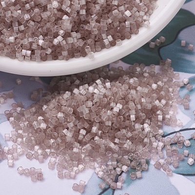 MIYUKI Delica Beads X-SEED-J020-DB0826-1