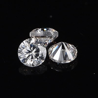 White D Color Round Cut Loose Moissanite Stones RGLA-WH0016-01Q-1