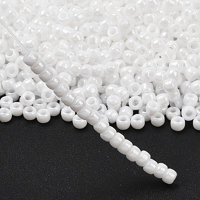TOHO 8/0 Round Beads SEED-XTR08-0121-1