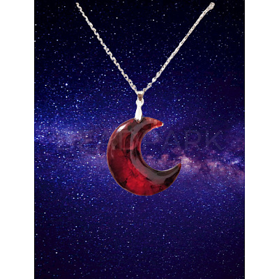 Gothic Crescent Moon Pendant Alloy Chain Necklaces FS-WG24E4D-01-1