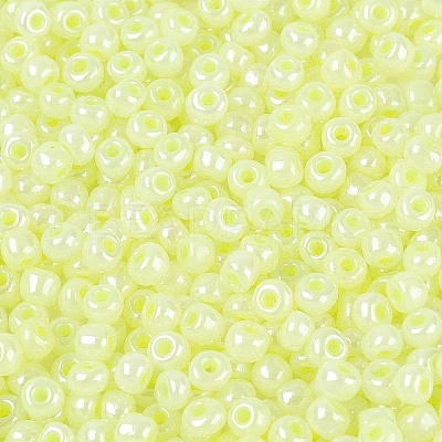6/0 Glass Seed Beads SEED-US0003-4mm-152-1