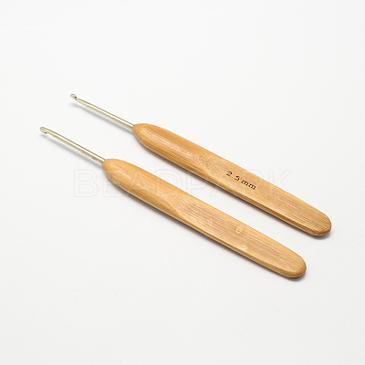 Bamboo Handle Iron Crochet Hook Needles TOOL-R034-2.5mm-1